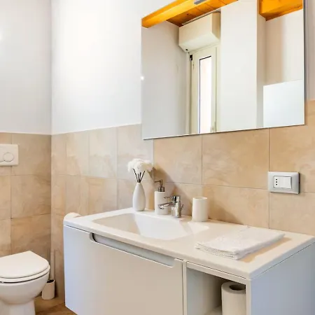 Luxury Lakeview Loft Baveno